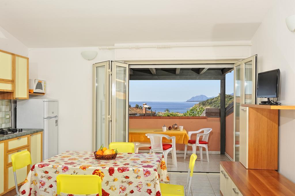 Aparthotel Arbatax Le Terrazze Sul Mare Chambre photo