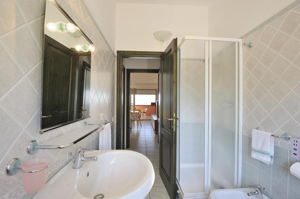Aparthotel Arbatax Le Terrazze Sul Mare Chambre photo